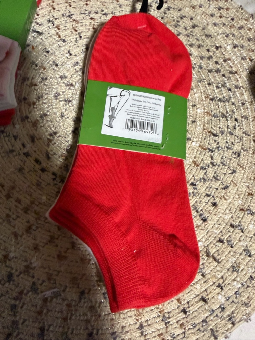 kate spade 3pair  Strawberry Low Cut Socks - Picture 5 of 7